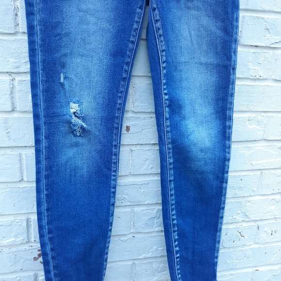 Kancan Skinny Ankle Jeans size 27 Distressed - Picture 4 of 9